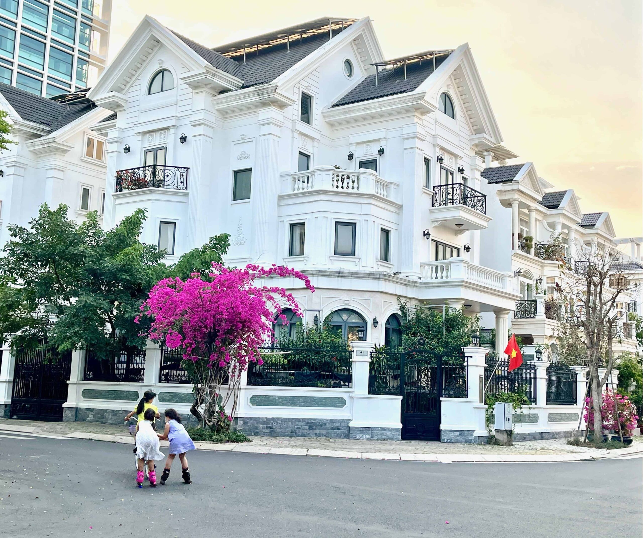 VAS Garden Hills Mega Campus: con đi bộ tới trường, không cần đưa đón mỗi sáng